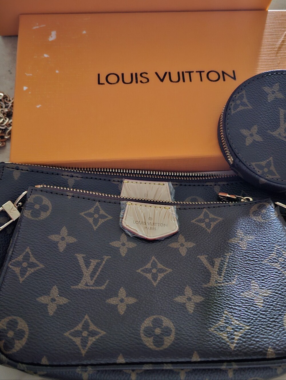 Designer Crossbody Bag - Picture 13 of 15